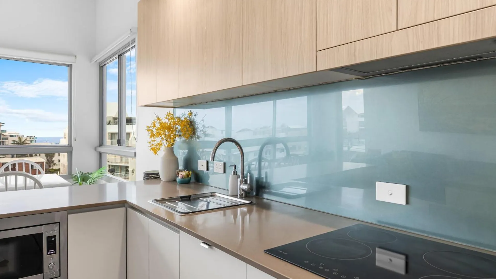 Nova Mooloolaba Beach Apartments 0*,  Australia